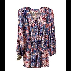 Old Navy floral Tie at waist shorts blue, grey, pink, white S romper